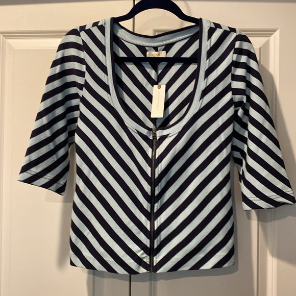 NWT Maeve Front Zip Scoop Neck Blue Striped Top. Size Small. - Picture 6 of 9